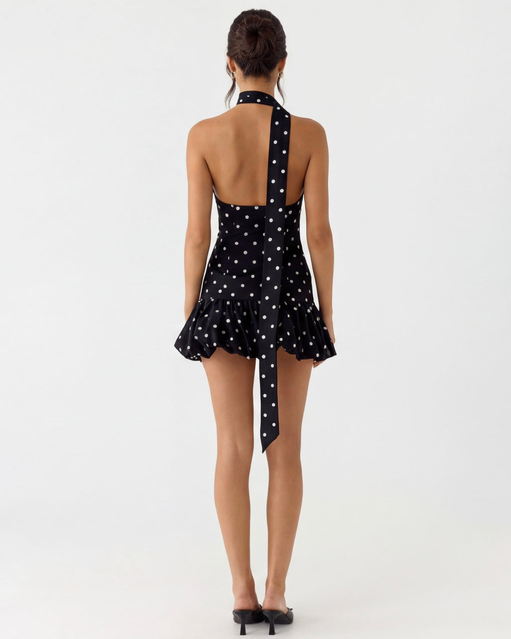 CARLOTA - Minivestido halter de lunares con lazada™