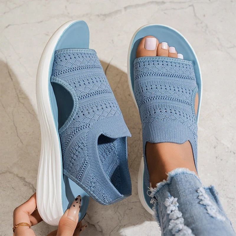 LORENA™ | Sandalias de plataforma confeccionadas con material transpirable para mujer