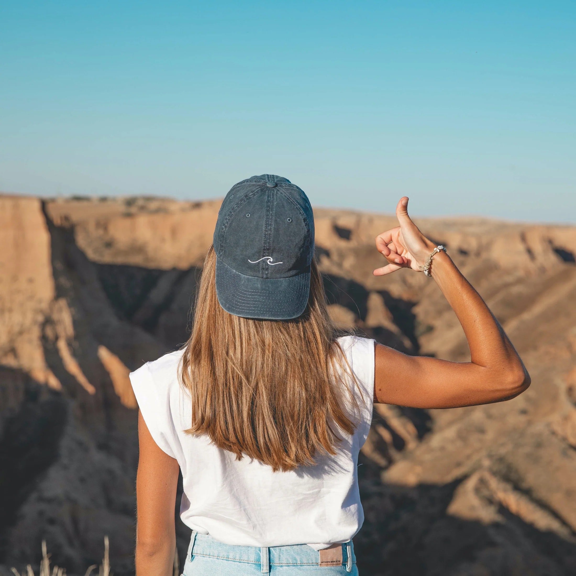 ALEXIS - Gorra con Estampado de Ola