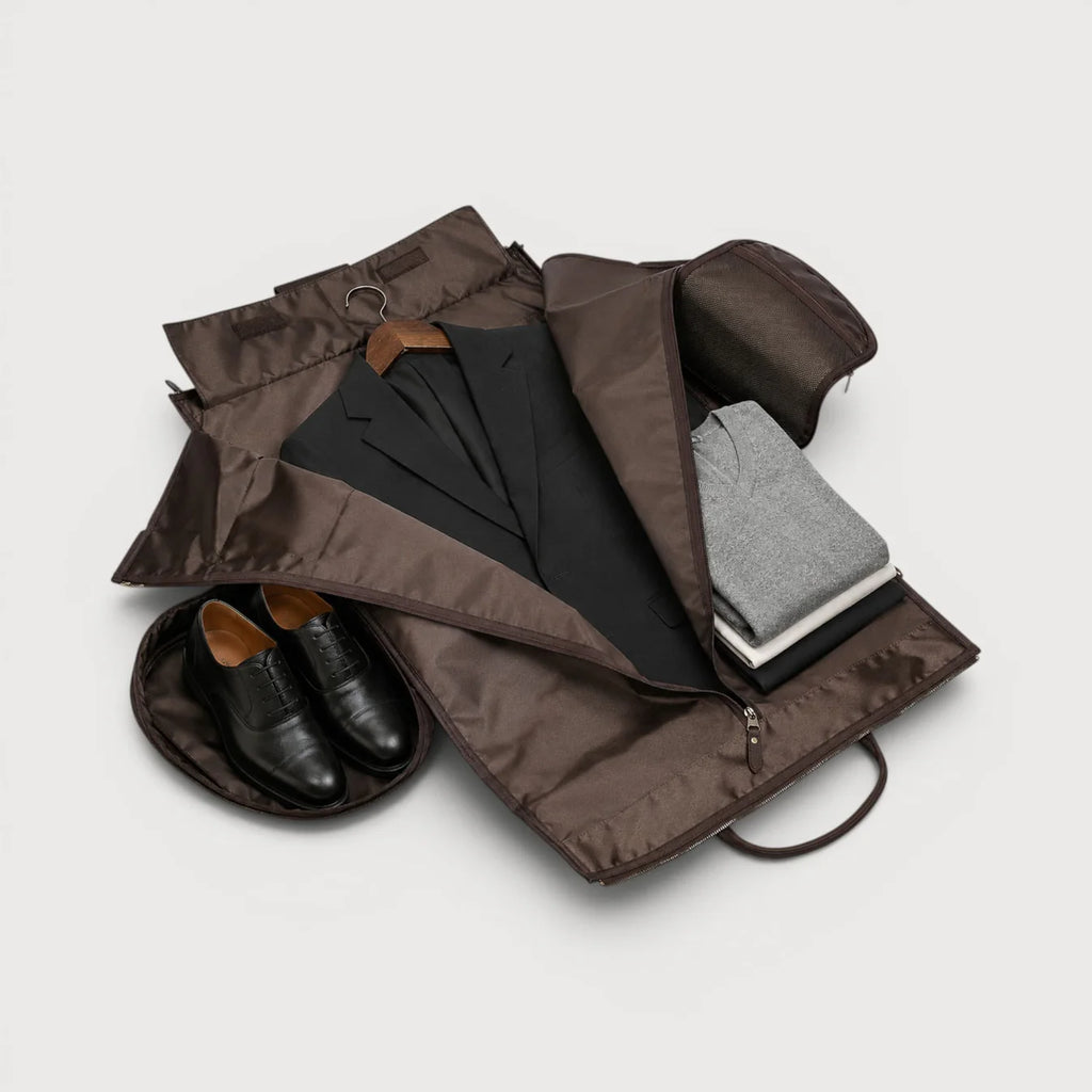 WILLY – Bolso Porta-Trajes Convertible en Cuero Premium (Ruedas)