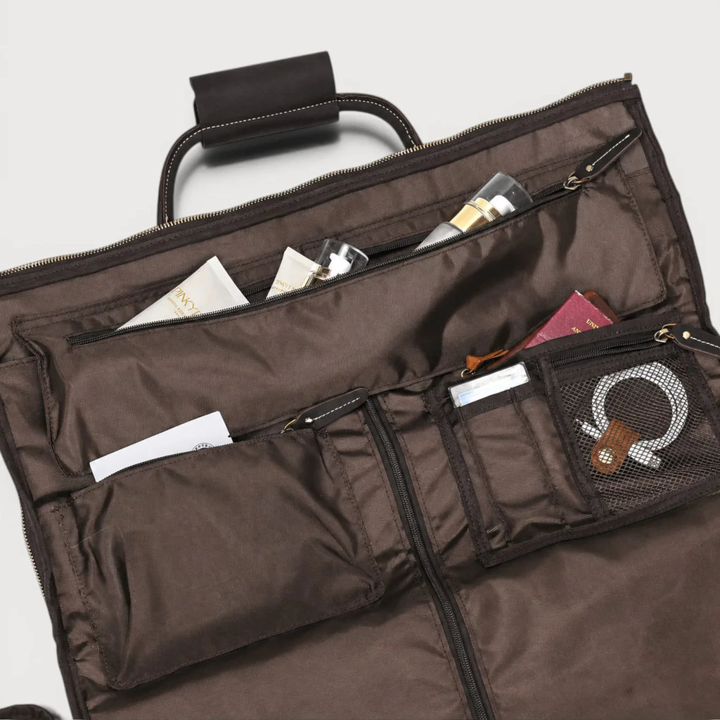 WILLY – Bolso Porta-Trajes Convertible en Cuero Premium (Ruedas)