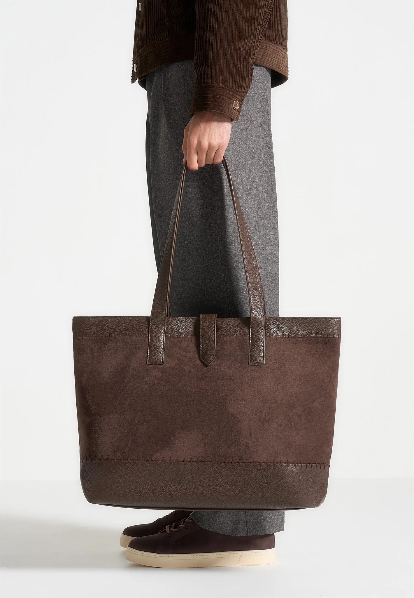 RAYAN- Bolso Premium de Ante y Piel Granulada con Puntada Artesanal™