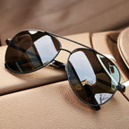 PEDRO - Gafas de sol de estética sartorial vintage con montura metálica y lentes ahumadas™